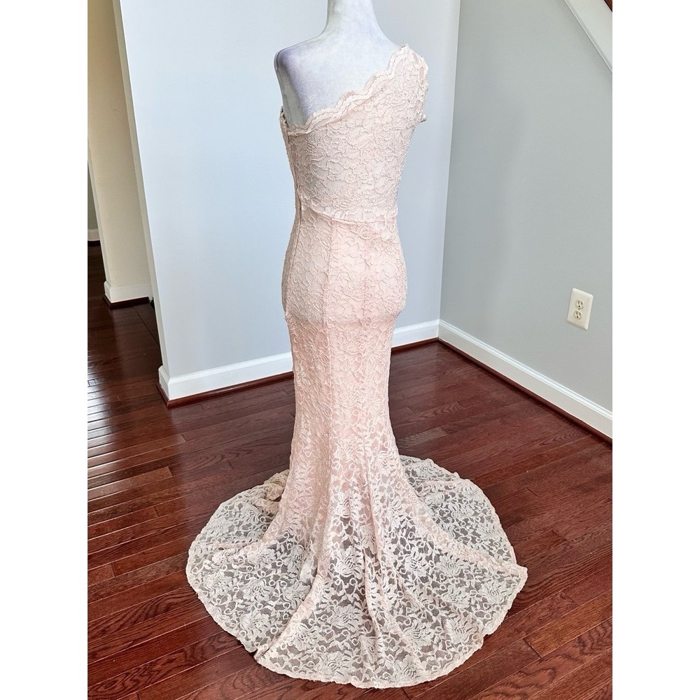 Morgan & Co Glitter Peach One Shoulder Lace Formal Sexy Gown Dress Size 3/4 - Picture 8 of 12